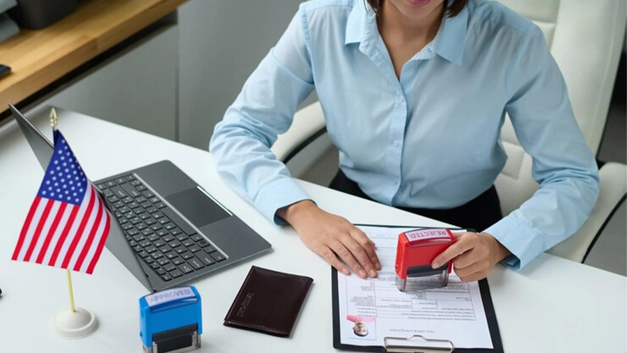 ویزای اسپانسر شیپ